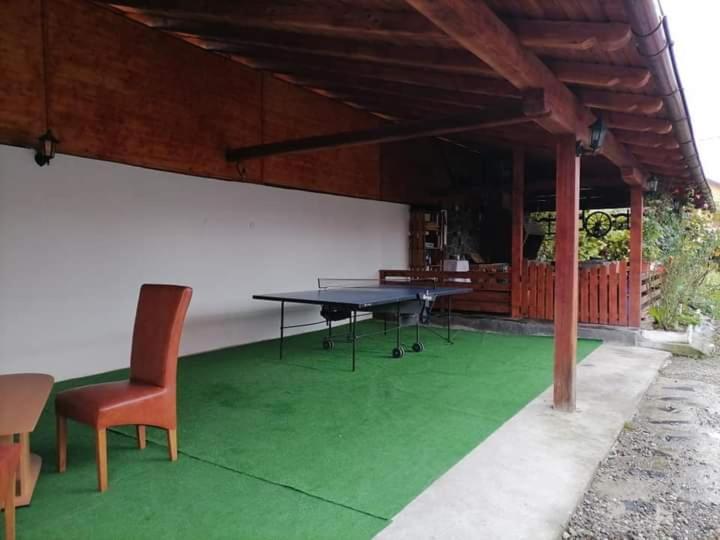 Pensiunea Brezu Sighetu Marmaţiei Dış mekan fotoğraf